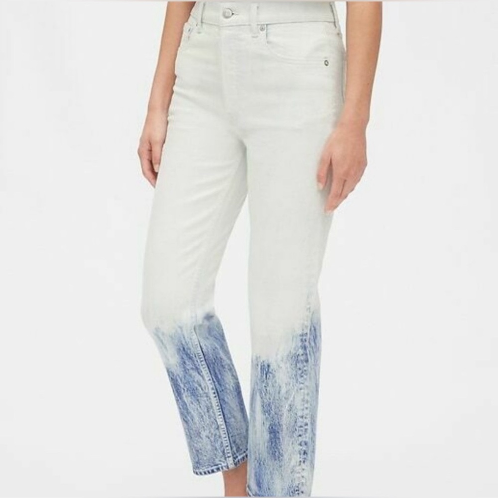 Gap High Rise Bleached Cheeky Straight Jeans